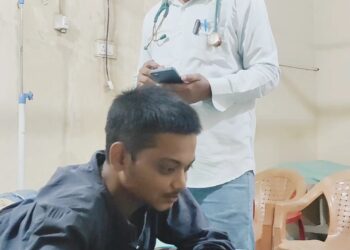 Reel Addiction Nowadays 🤪😂😀 #reel #doctor #funny #comedy #mh18