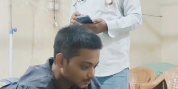 Reel Addiction Nowadays 🤪😂😀 #reel #doctor #funny #comedy #mh18