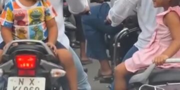 We want justice for that little boy 🙌🏻😂🙏 . . Funny, viral, comedy, cute, meme