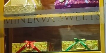 Minarva sweet or namkeen Best 👌 quality atems,very famous in Hyd